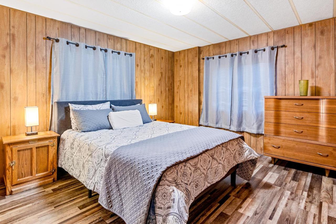 Downtown Harrison Lakefront Getaway 외부 사진